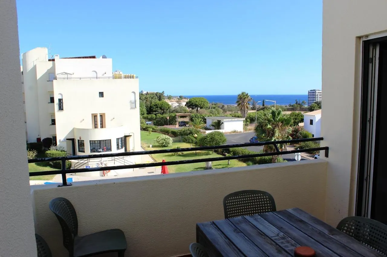Clube Alvorferias Apartment
