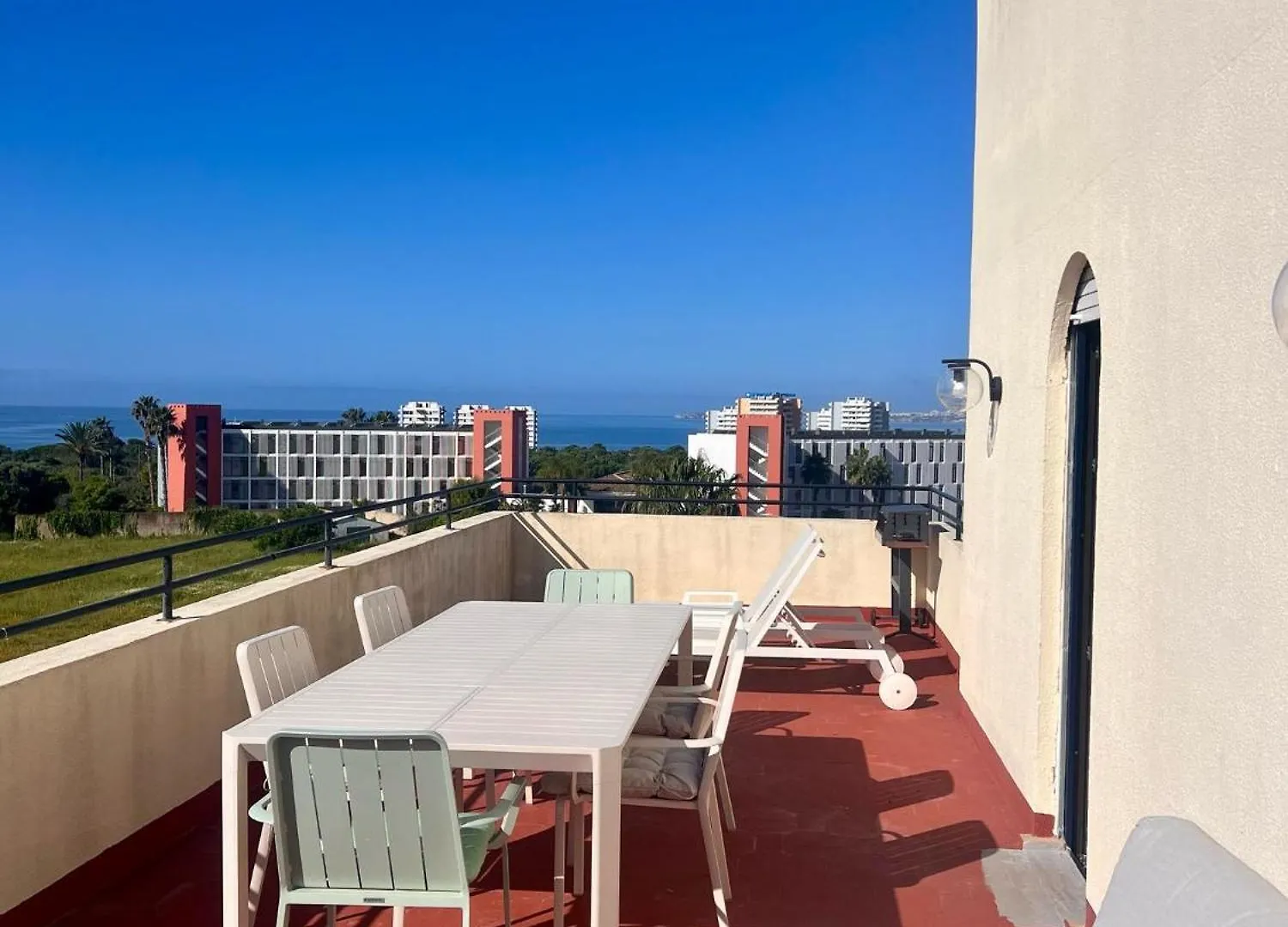 Clube Alvorferias Apartment  Alvor